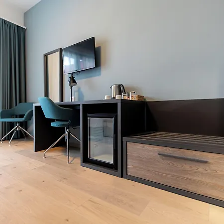 A22 Hotel *