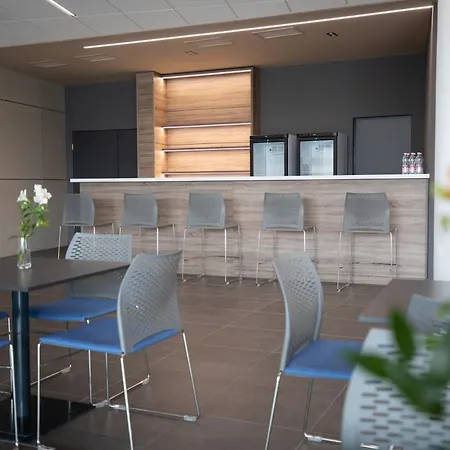 Hotel A22 *